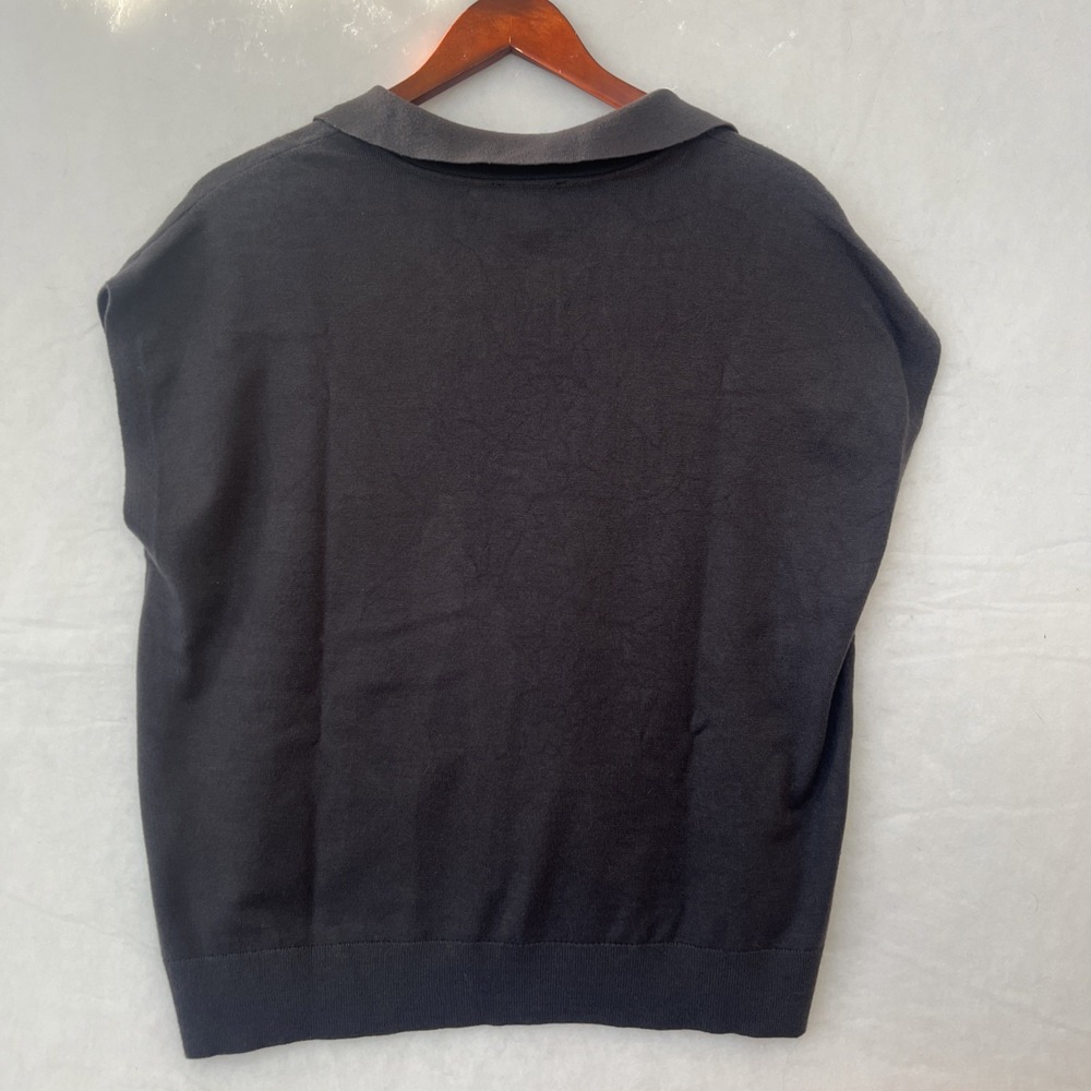 DKNY Sleeveless Collared Polo Knit Sweater Size Women's Medium Dark‎ Grey
